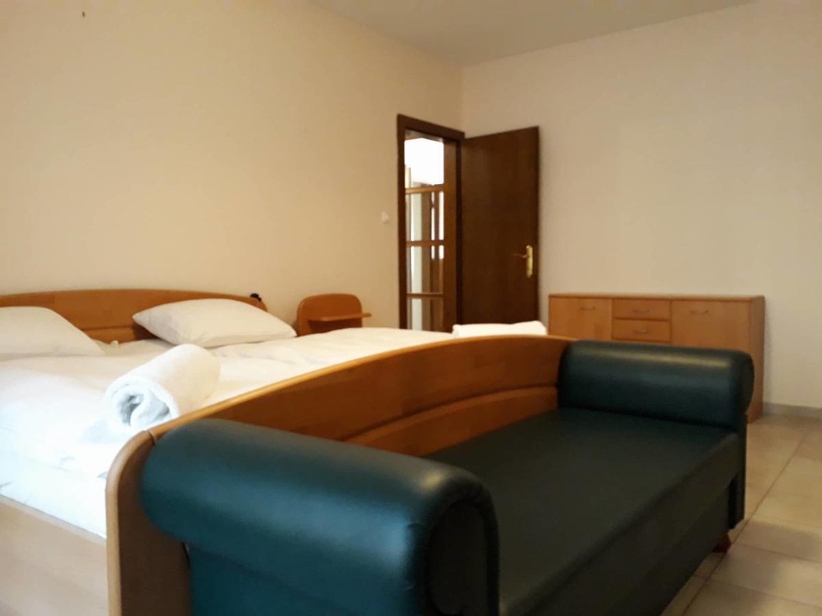 Hotel Matrix Сегед Экстерьер фото